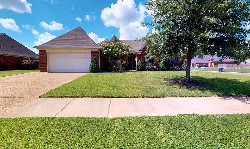 1st image of 1310 Trafalgar Dr
