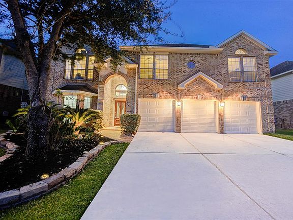 4th image of 9515 Fossil Canyon Dr
