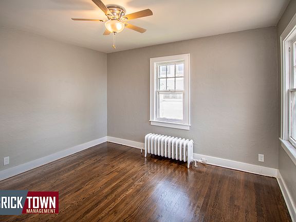 5th image of 4915 Davenport St #2