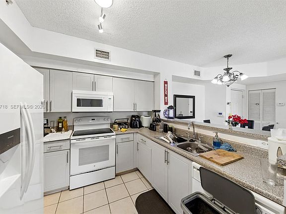 4th image of 2280 E Preserve Way APT 204