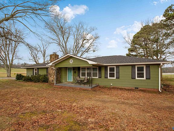 2nd image of 935 Blessing Rd