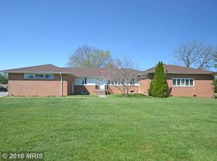 4401 Cherry Tree Ln, Sykesville, MD 21784