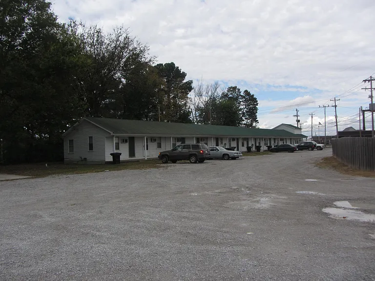 15091 Fort Campbell Blvd #13 — Photo 21