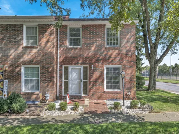 631 Simbury St, Columbus, OH 43228