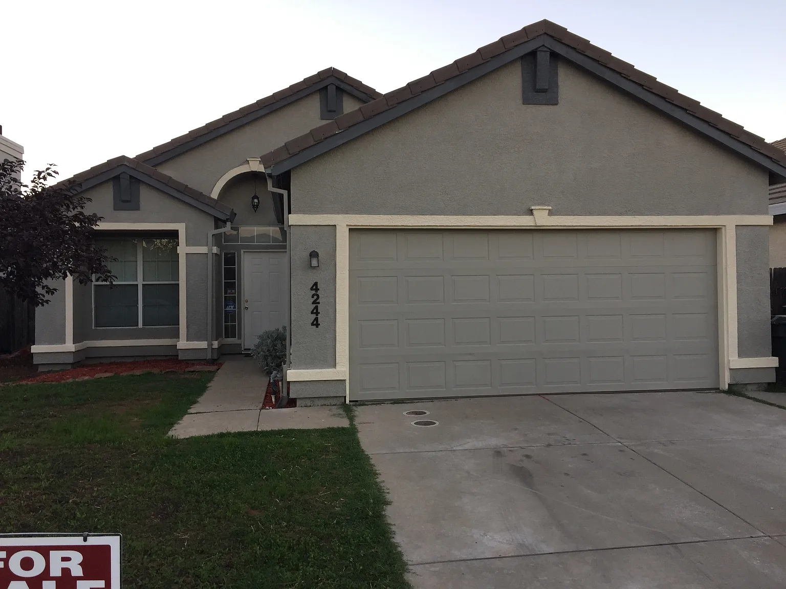4244 Hedge Ave photo 1