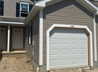 3790 Freedom Pl #C, Lorain, OH 44053