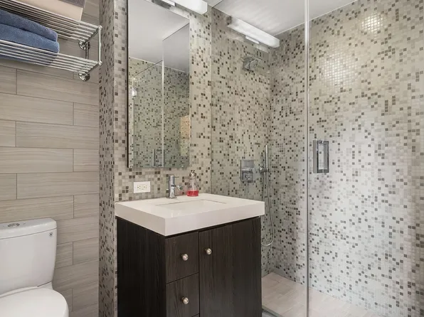 432 West 52nd Street image 5 of 8