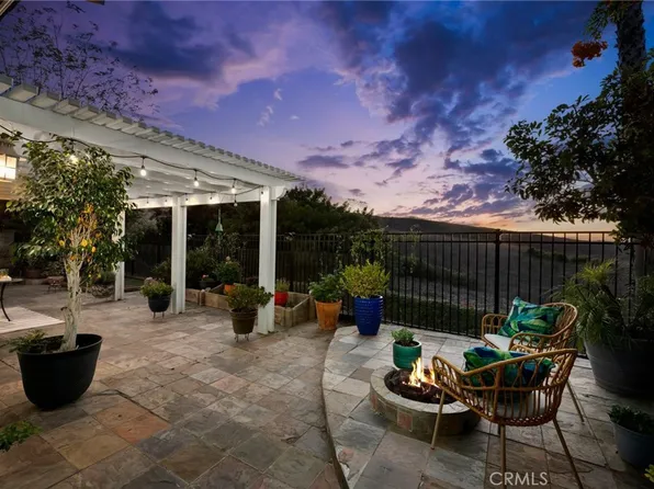 721 S Lone Star Ln, Anaheim, CA 92807