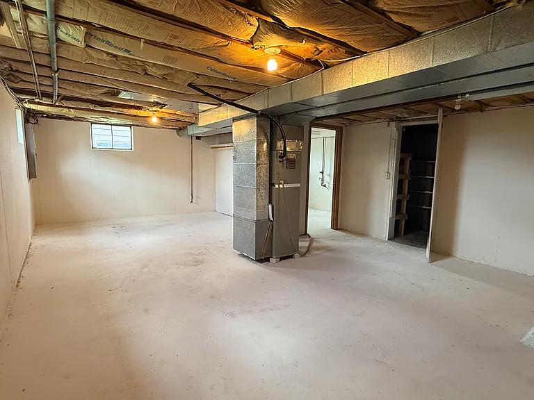 2800 SW Walnut St — Photo 8