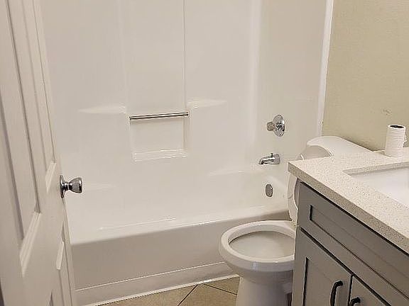 2nd image of 10447 Buckboard Cir