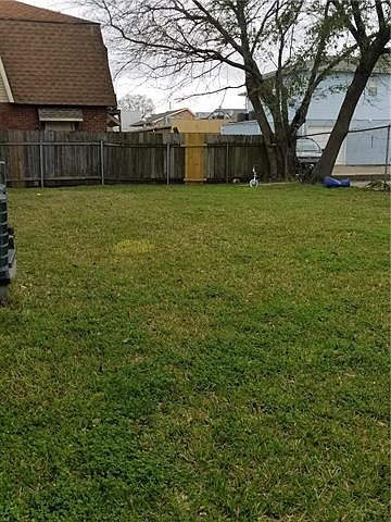 2nd image of 4417 Tabony St APT B