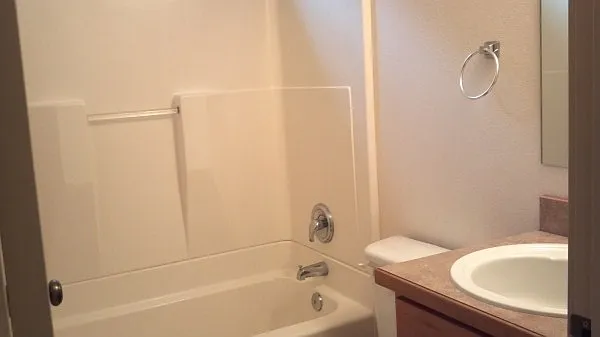 1754 NE Lotus Dr — Photo 7