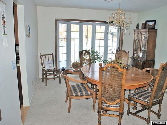 4th image of 1405 Wilson Dr