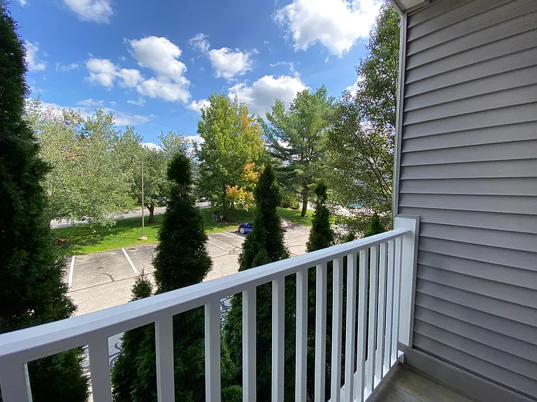 Sunset Ridge Apartments — Photo 62
