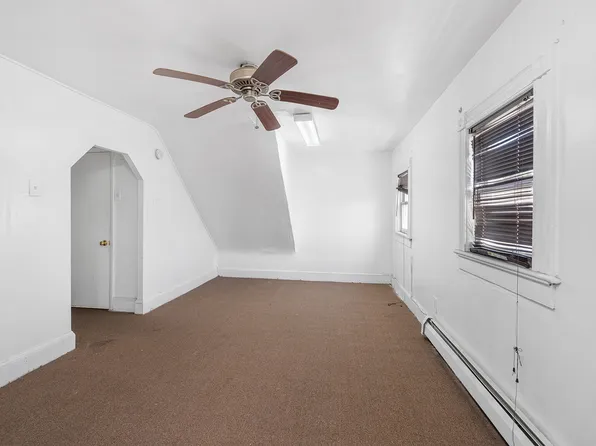 41 Garrison Avenue image 34 of 39