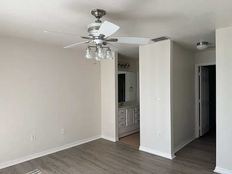 26346 Rampart Blvd — Photo 27