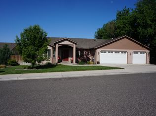3203 Chicory Dr, West Richland, WA