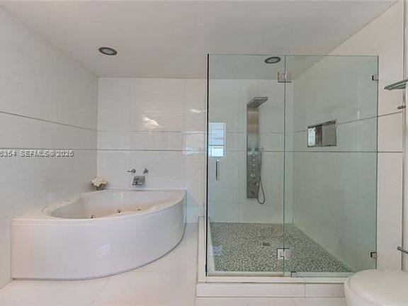 4th image of 5132 NW 106th Ave #5132