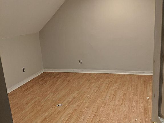 4th image of 303 E Southern Ave