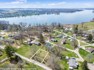 52 Ridge Rd, Thornville, OH 43076