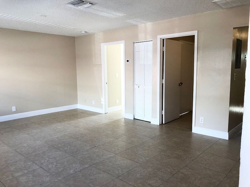 1st image of 5280 Stacy St #5284-C