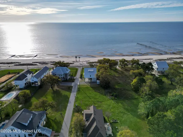 115 Favre St Lot 1, Waveland, MS 39576
