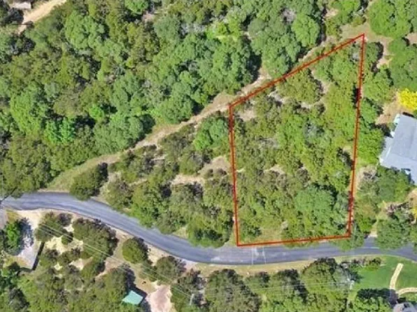 8602 Grandview Dr, Leander, TX 78645