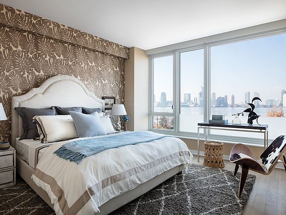3rd image of 456 Washington St APT 3K