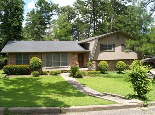 3706 47th St, Meridian, MS 39305