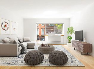 359 W 11th St #2C, New York, NY 10014