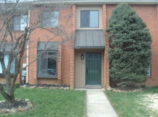121 Caernarvon Ct, Exton, PA 19341