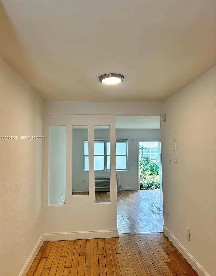 The Lofts At Tatum Condo — Photo 2