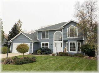 1840 Brandon Ln, Racine, WI 53406