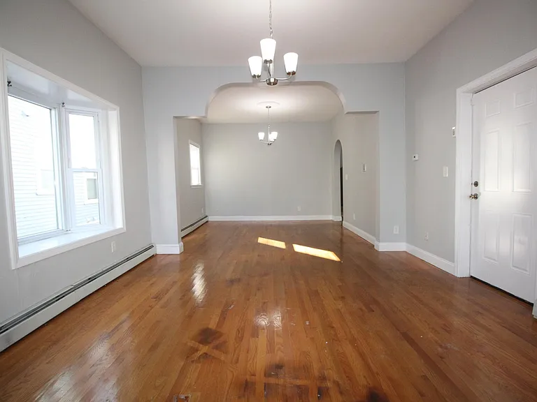 83 Devon St #1 — Photo 6