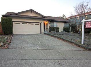 205 El Encanto Way, Santa Rosa, CA 95409