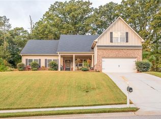 1913 Windstone Pl, Winder, GA 30680