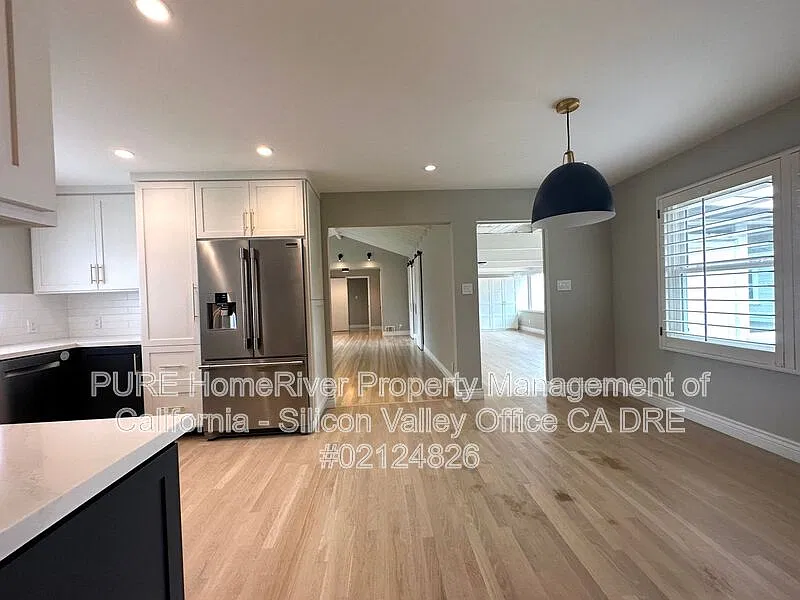 3 bed, 2.0 bath, 1539 sqft, $6,795 — Photo 3