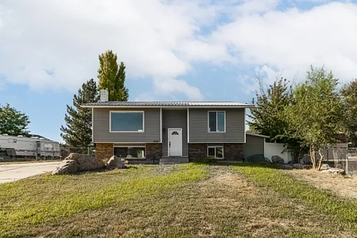 3430 W 1850 S Photo 1