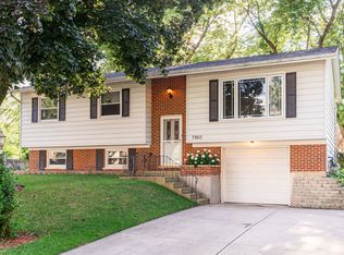 7960 Asbury Cir N, Hanover Park, IL