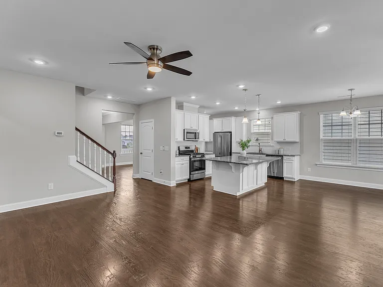 4252 Rockdell Hall St — Photo 23