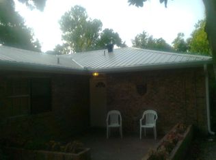 2300 W Park Dr, Gautier, MS 39553