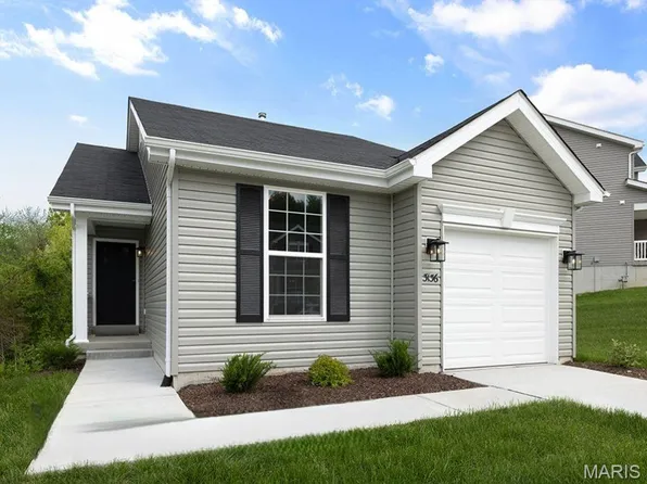 3136 White Pine Dr, Imperial, MO 63052