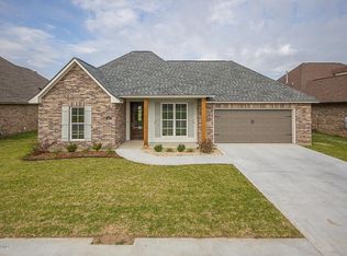112 Bennington Ln, Youngsville, LA 70592