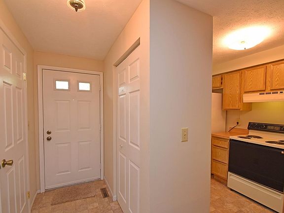 2nd image of 8121 Mill Creek Cir #14