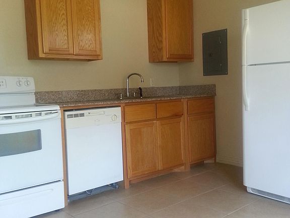 3rd image of 2530 Liberty St #1