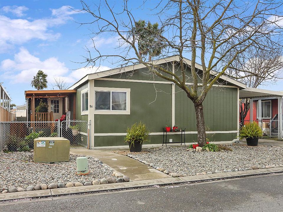 1st image of 5901 S Newbrook Cir #86
