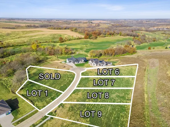 1605 N G St, Indianola, IA 50125