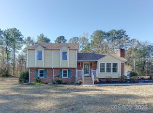 3021 University Dr, Lancaster, SC 29720