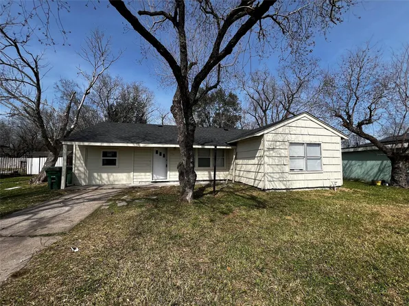 5727 Doolittle Blvd, Houston, TX 77033