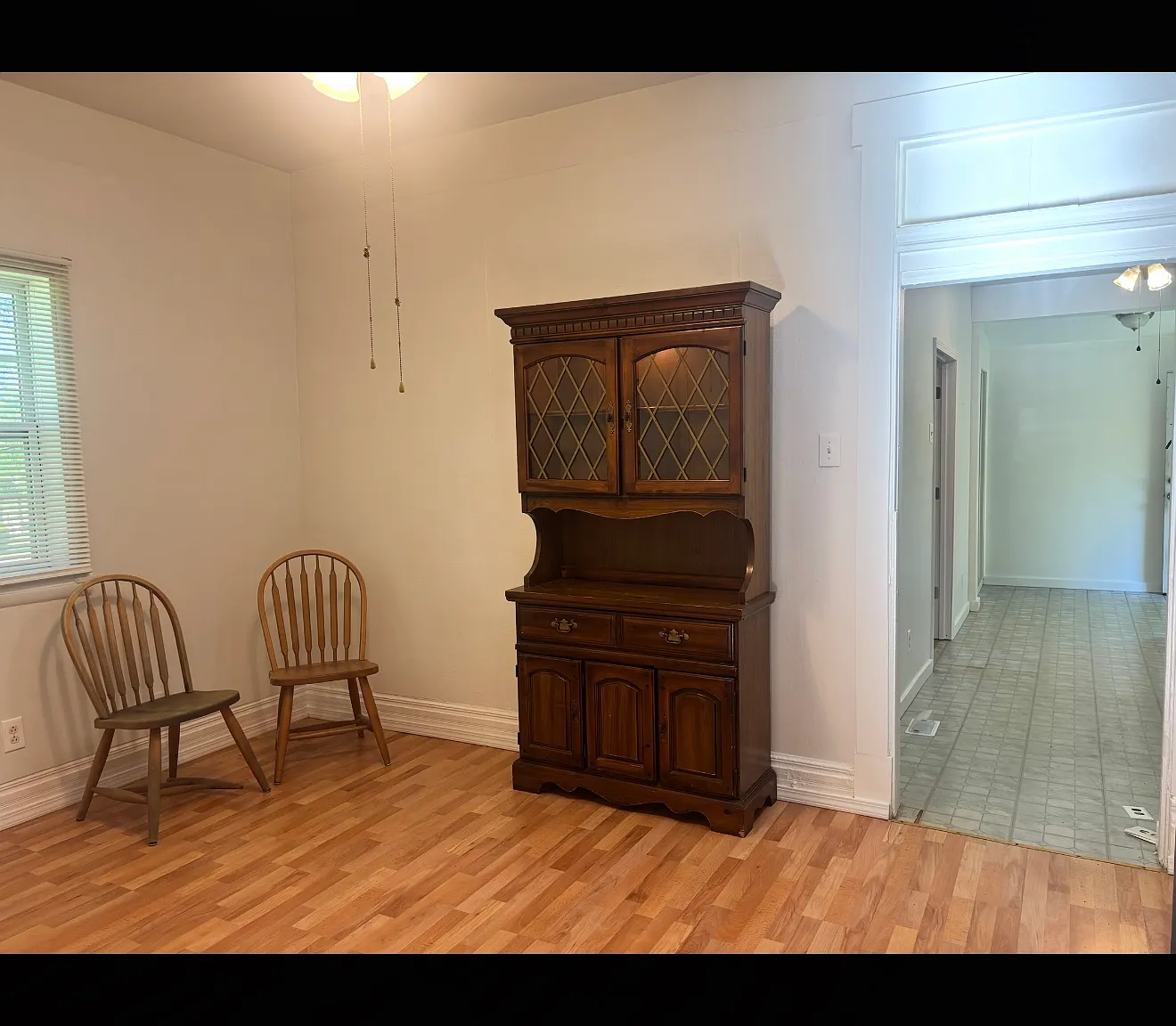 1 bed, 700 sqft, $1,000 — Photo 4